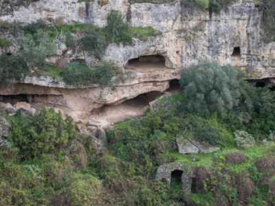Uno scorcio della gravina di Petruscio a Mottola